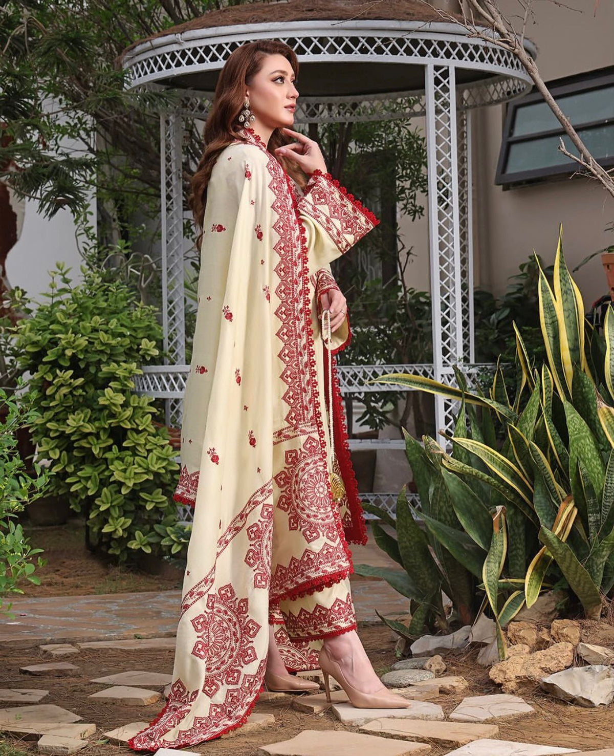 Dhanak Embroidery 3PC SUIT BTK-1029
