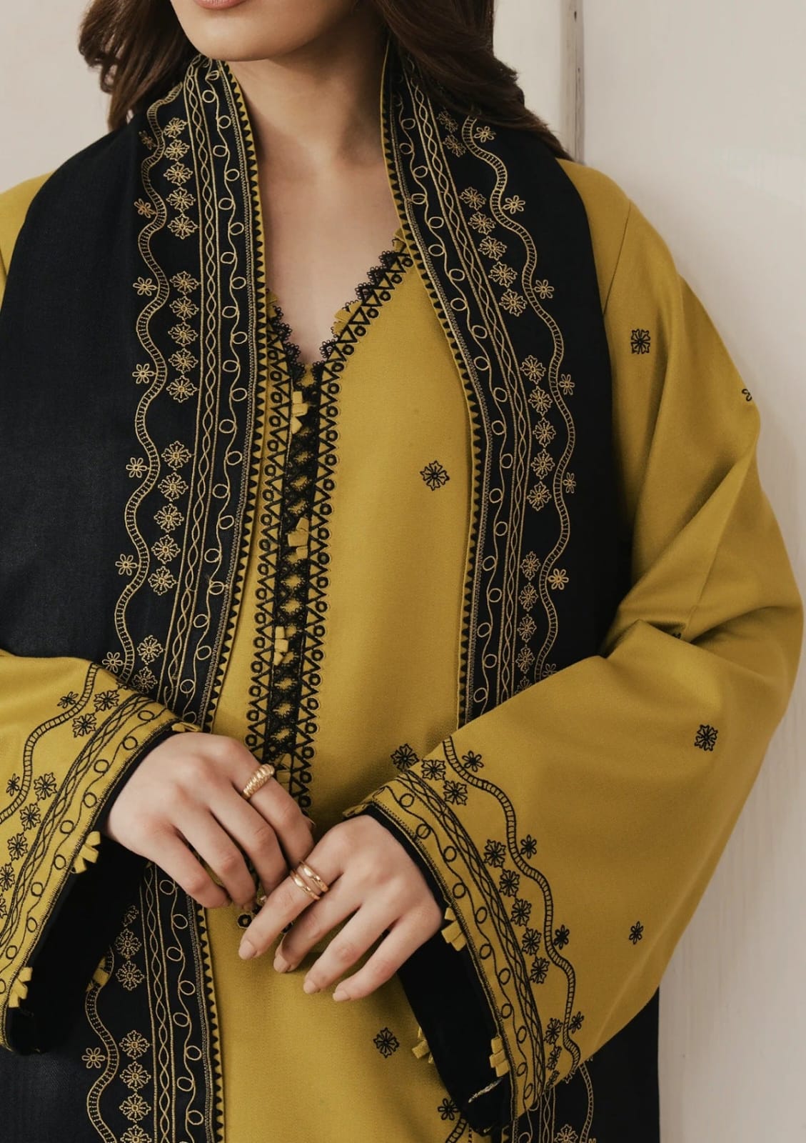 Dhanak Embroidery 3PC SUIT BTK-1028
