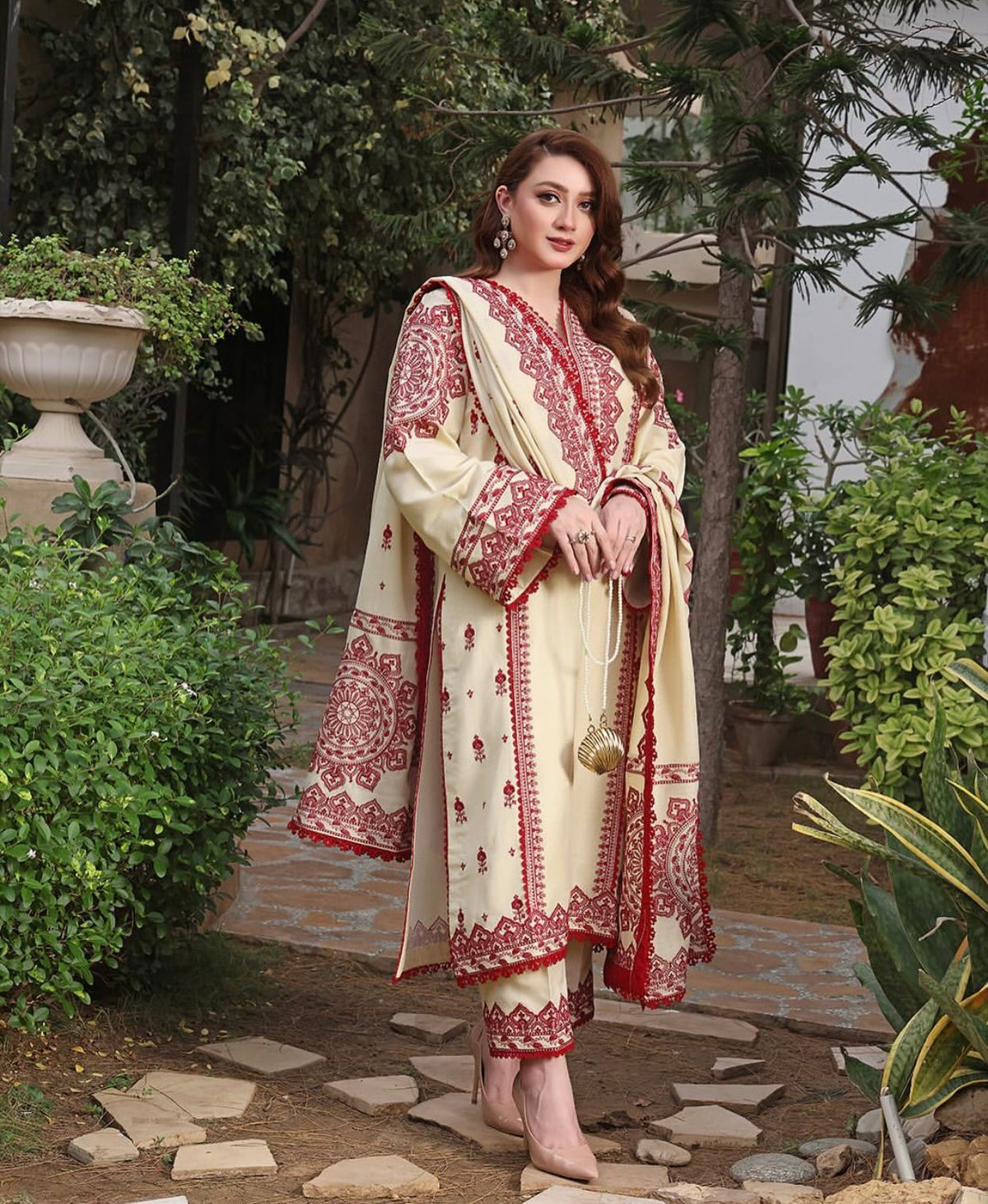 Dhanak Embroidery 3PC SUIT BTK-1029