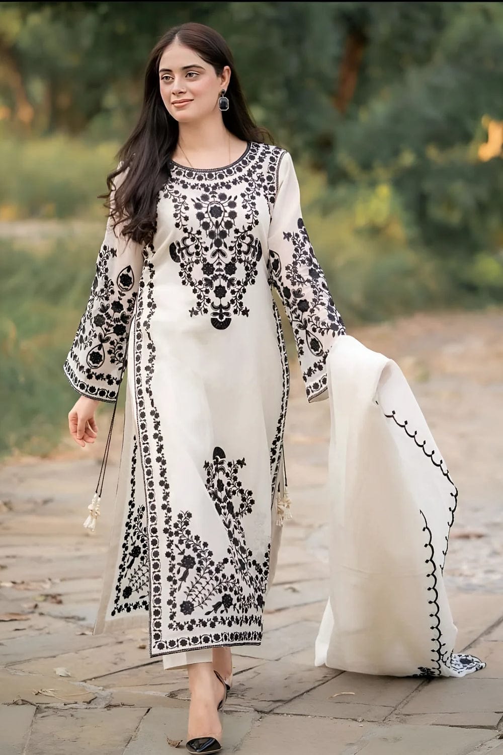 Dhanak Embroidery 3PC SUIT BTK-1046