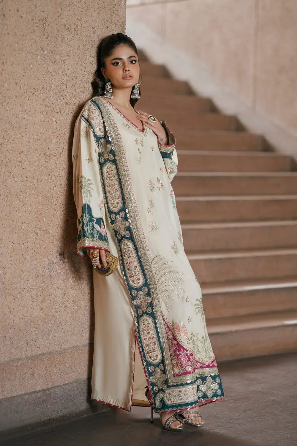 Shamoz silk Embroidery 2PC SUIT BTK-1048